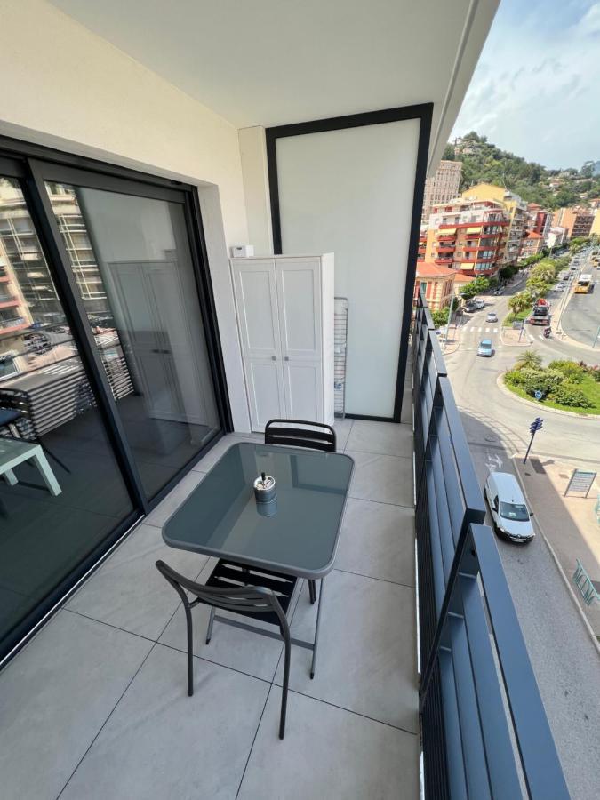 Appartement Tout Equipe Centre Ville Мантон Екстер'єр фото